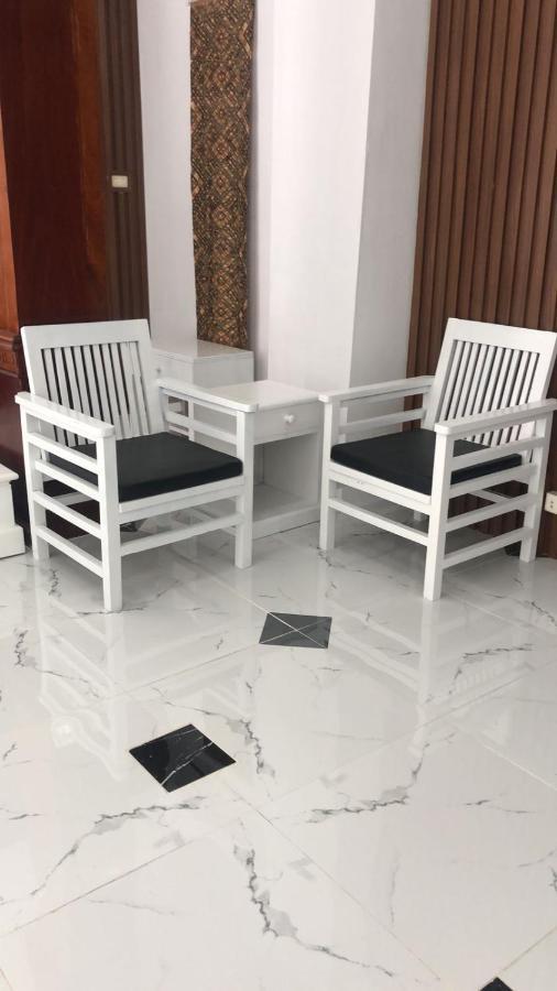 Villa Merry Lao Ban Aphay 루앙프라방 외부 사진