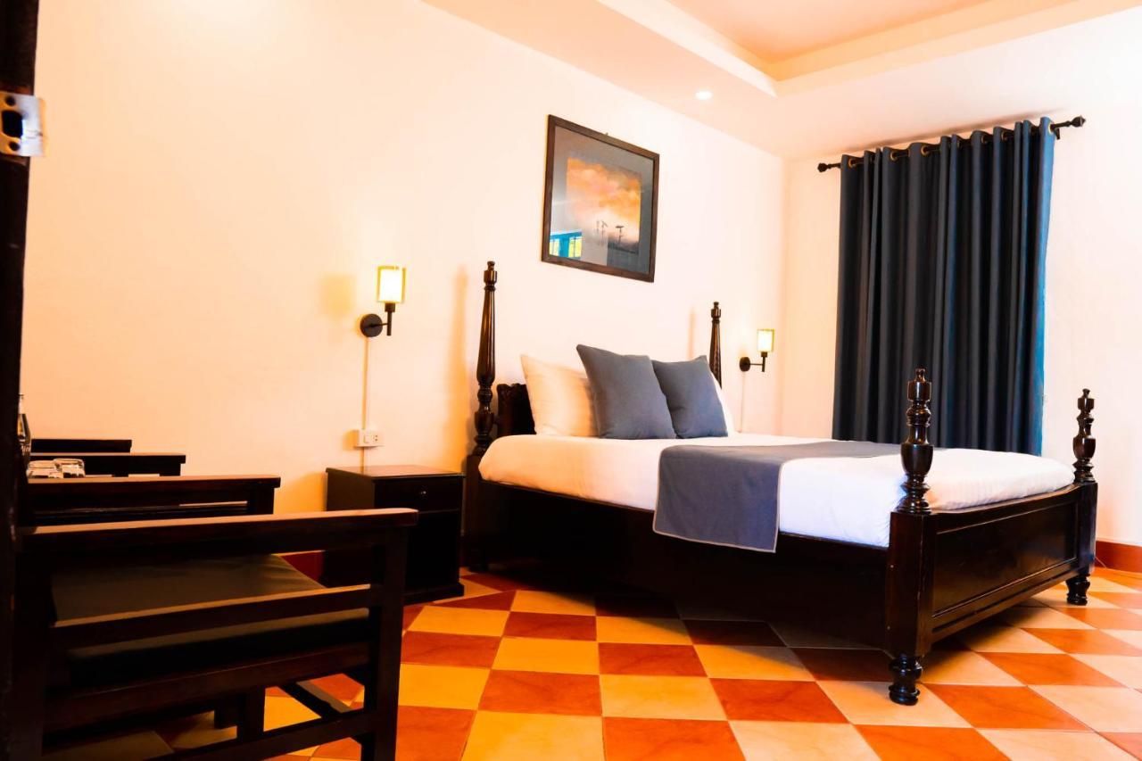 Villa Merry Lao Ban Aphay 루앙프라방 외부 사진
