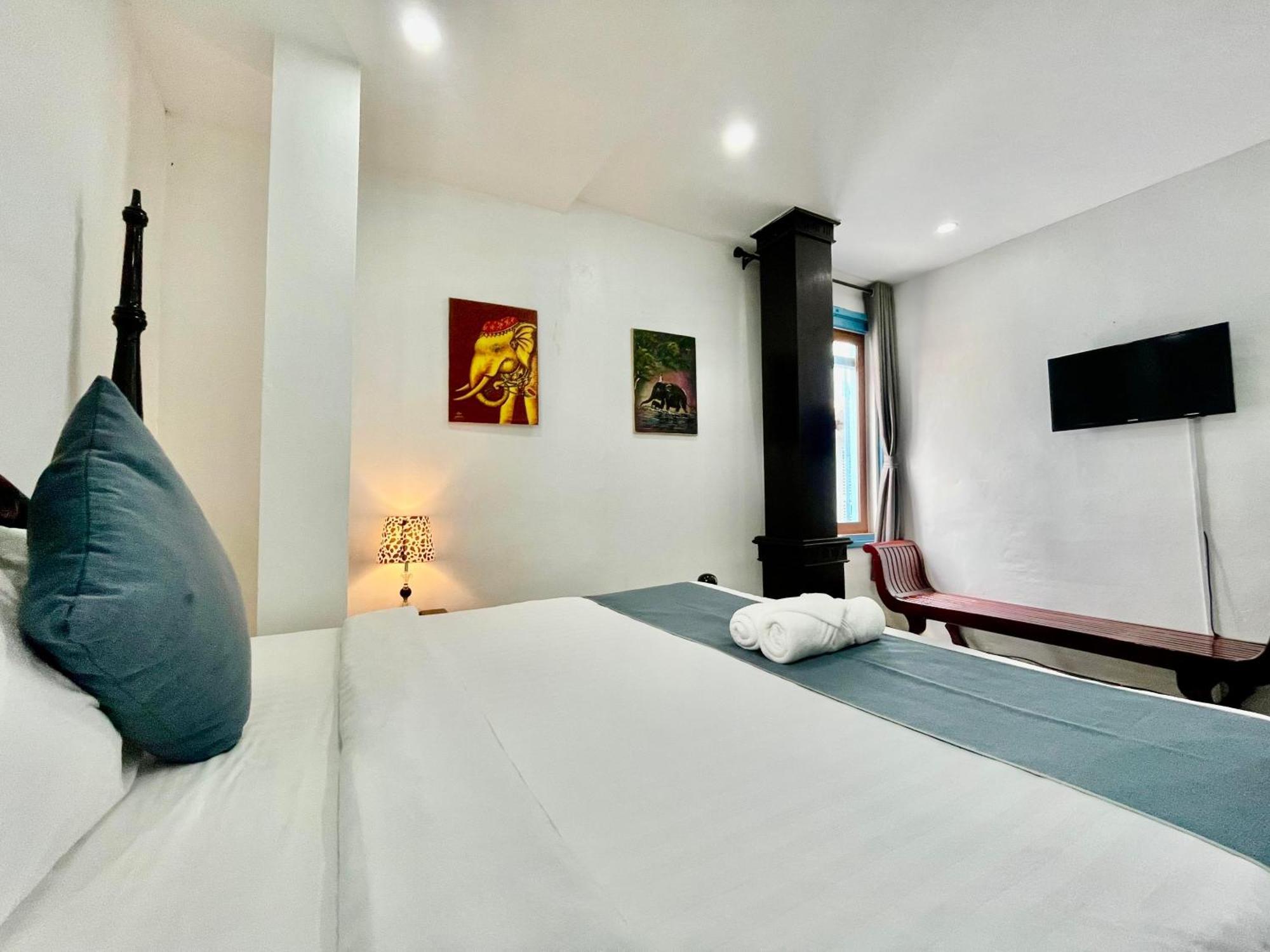 Villa Merry Lao Ban Aphay 루앙프라방 외부 사진